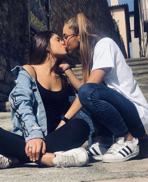 lesbianas tocandose|Lesbianas Tocandose Videos Porno 